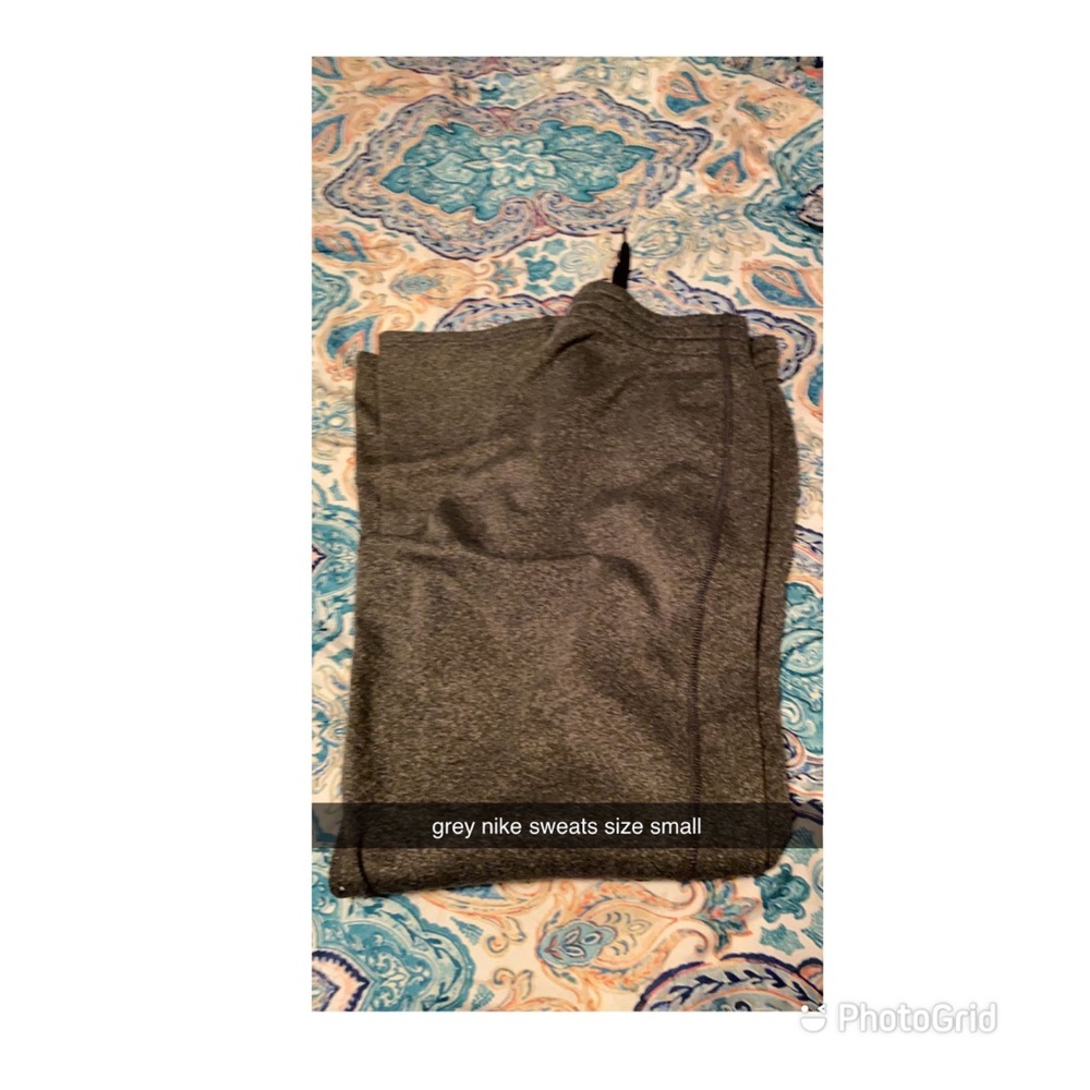 Nike Sweatpants